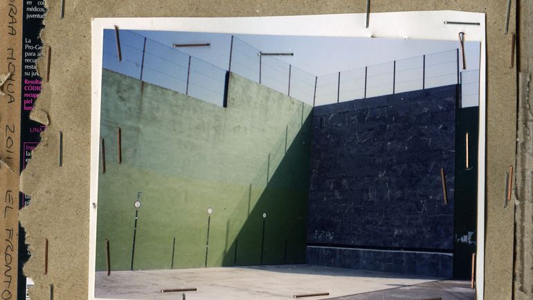BARRIKA'S FRONTON, Blanca Oraa