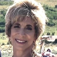 Sandra Brett
