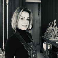 Claudia Stapel