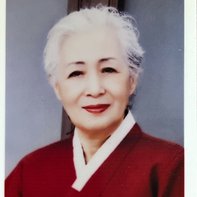 Youngja Kim