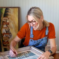 Annie Rob - Painting In The Rude