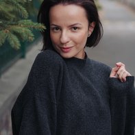 Juliya Walknut