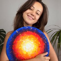 Yana Derych