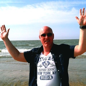 Guy Mangelschots Guy Mangelschots