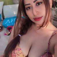 Gulberg Lady