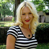 Adrianne Lee