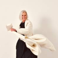 Eva Breitfuss - Art Of Presence