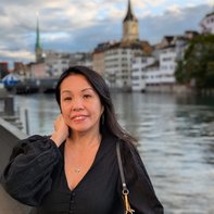 Yvonne Koo