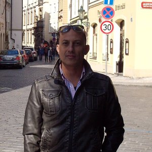 corrado avolese corrado avolese