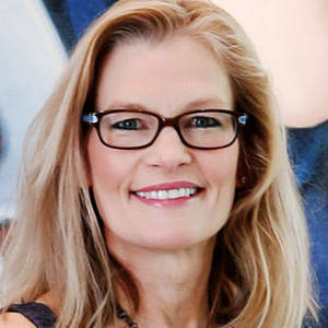 Holly Van Hart Holly Van Hart